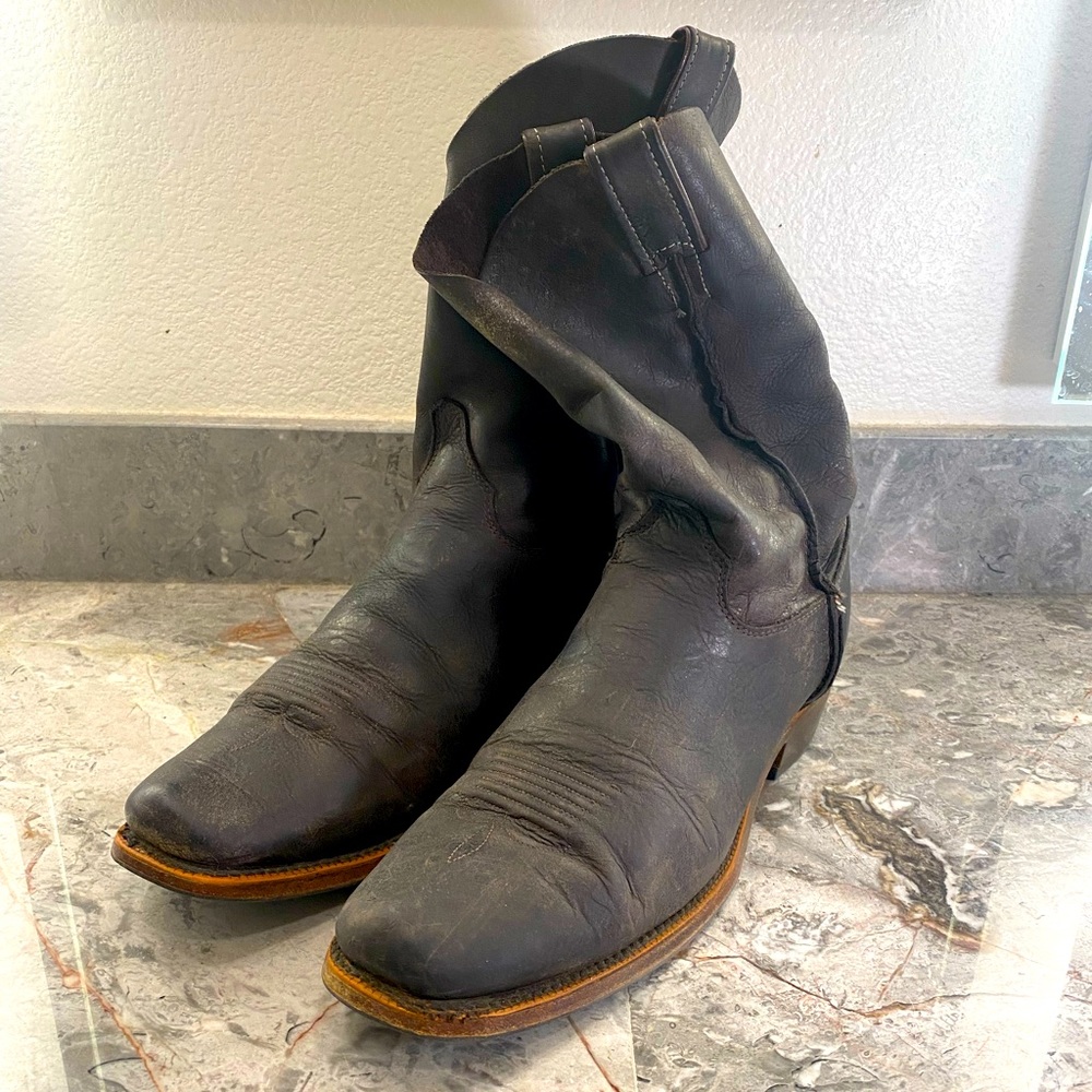 Size 12D Justin Railhead Boots